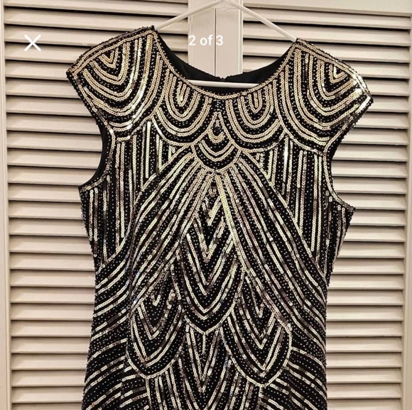 Dress - Picture 7 of 8